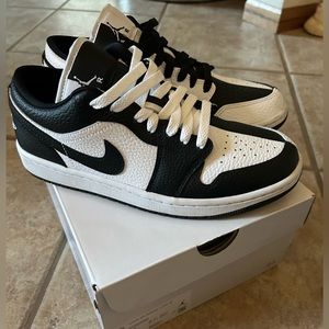 Womens air Jordan 1 low